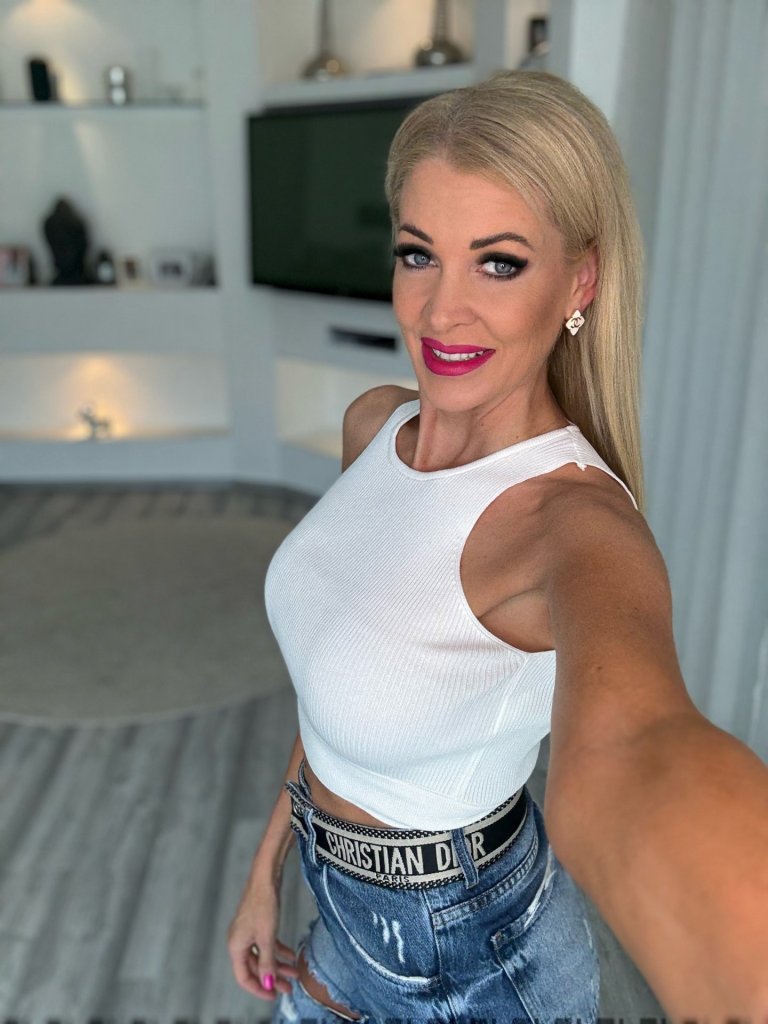 ST.TROPEZ crop top fehér 