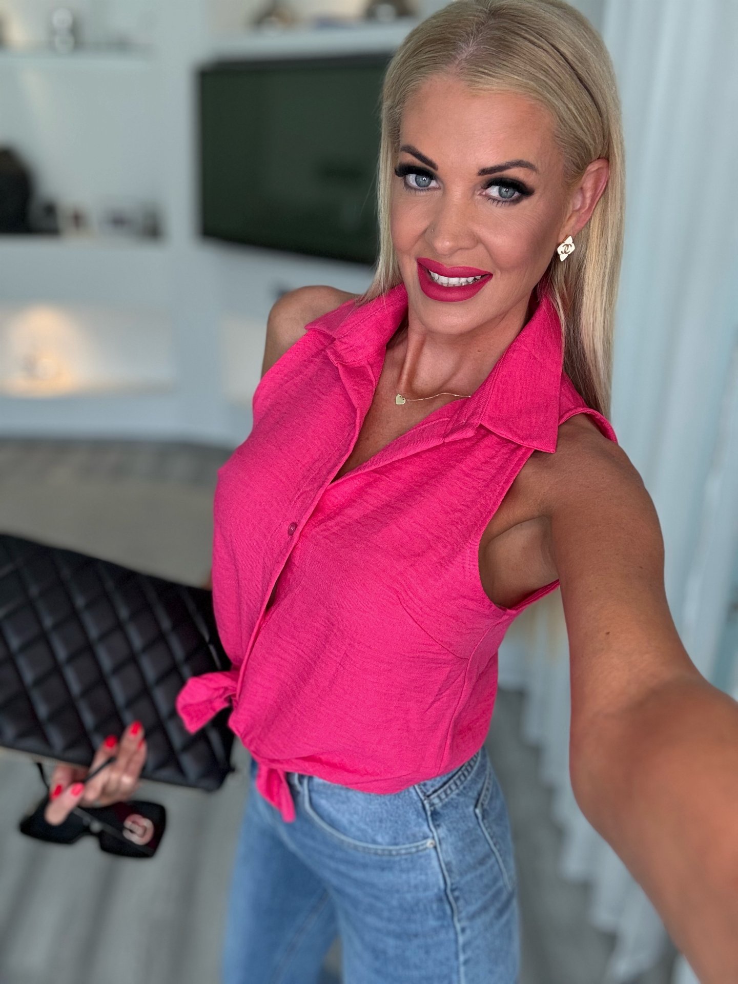 NOIR ing pink