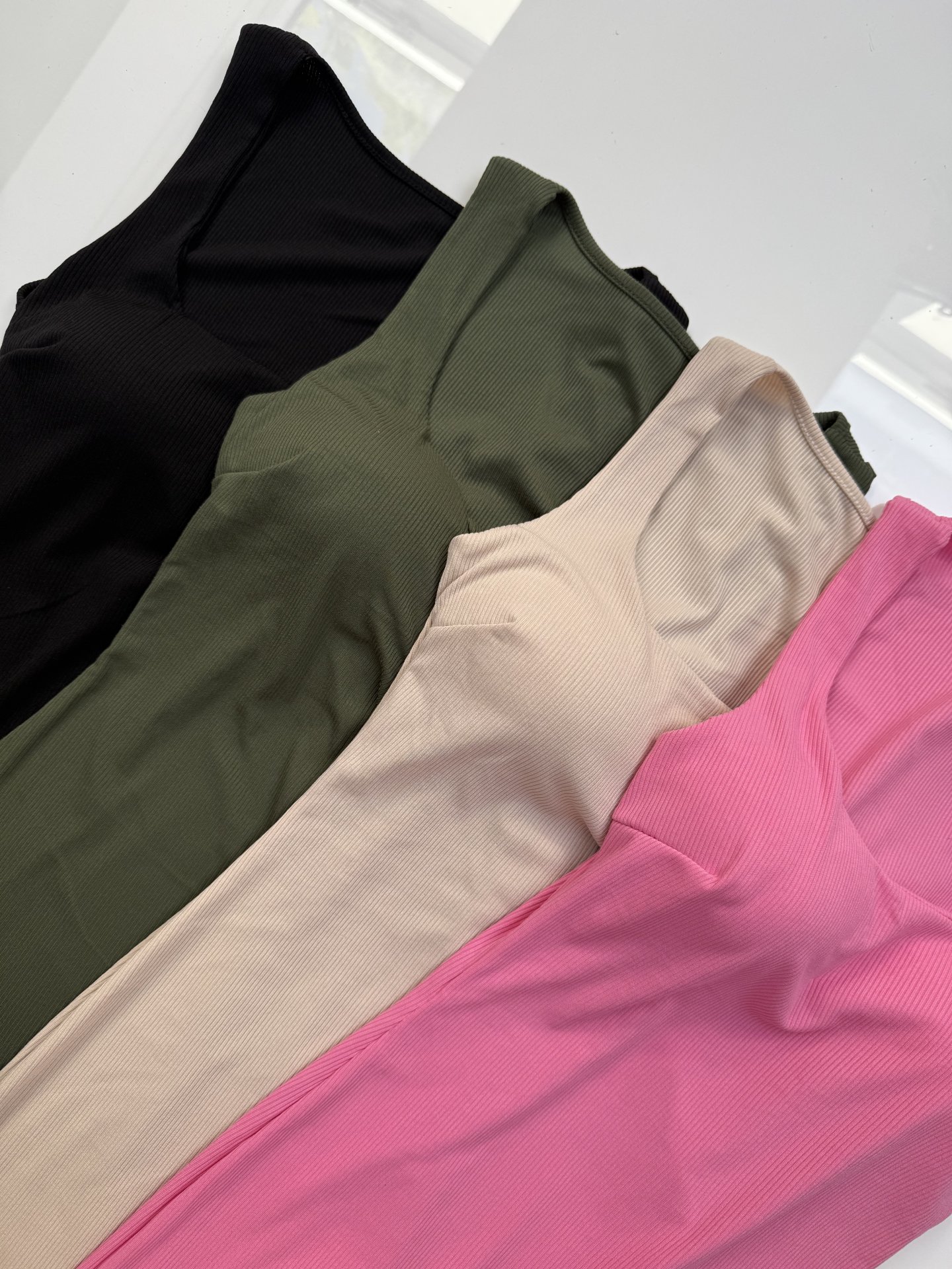 MEGAN bordázott ruha khaki 