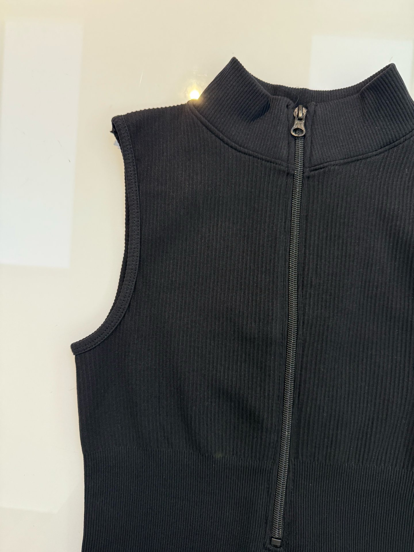 OTI ujj nélküli overal fekete 