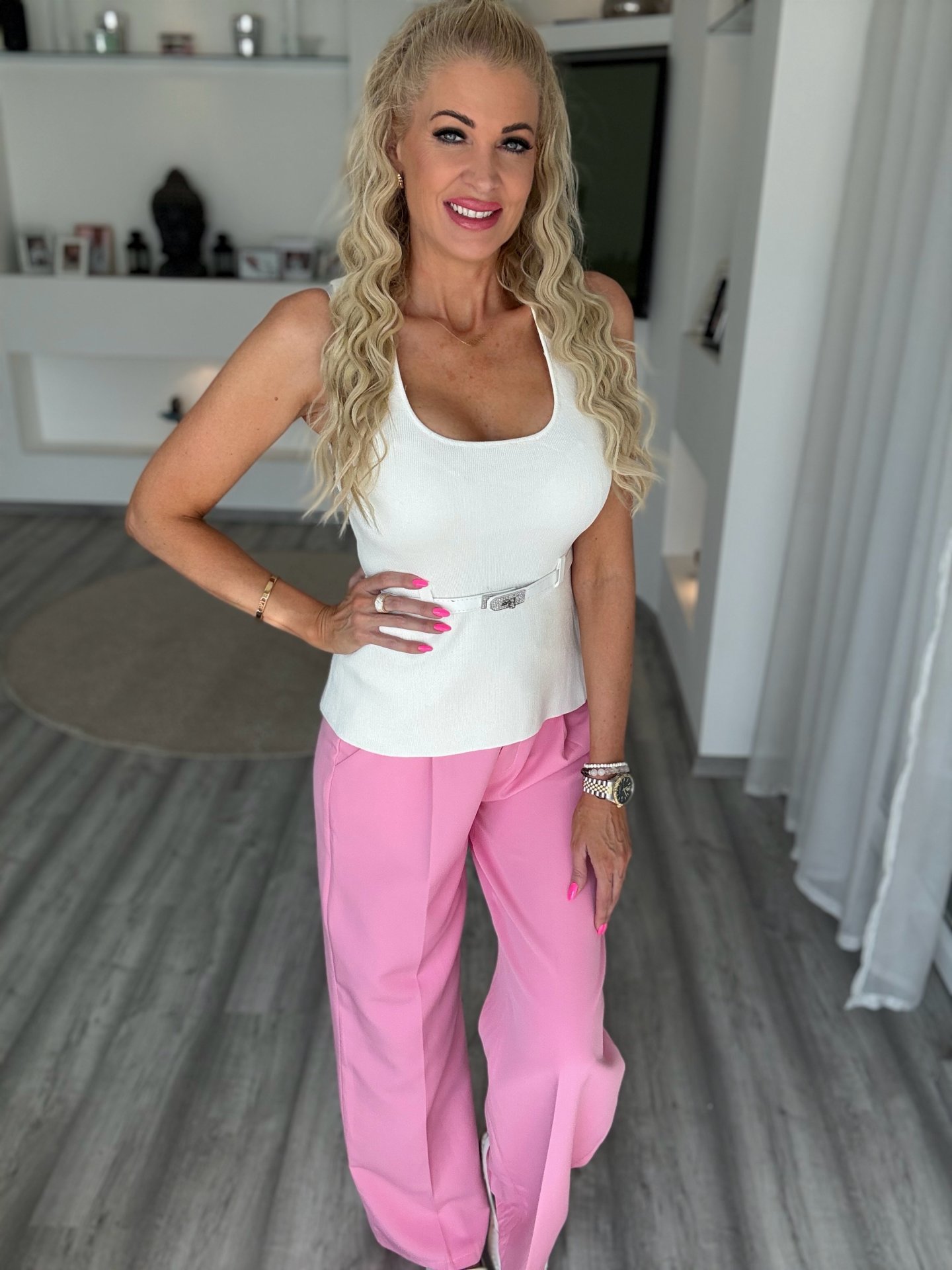 REBI egyenes szabású nadrág rózsaszín 