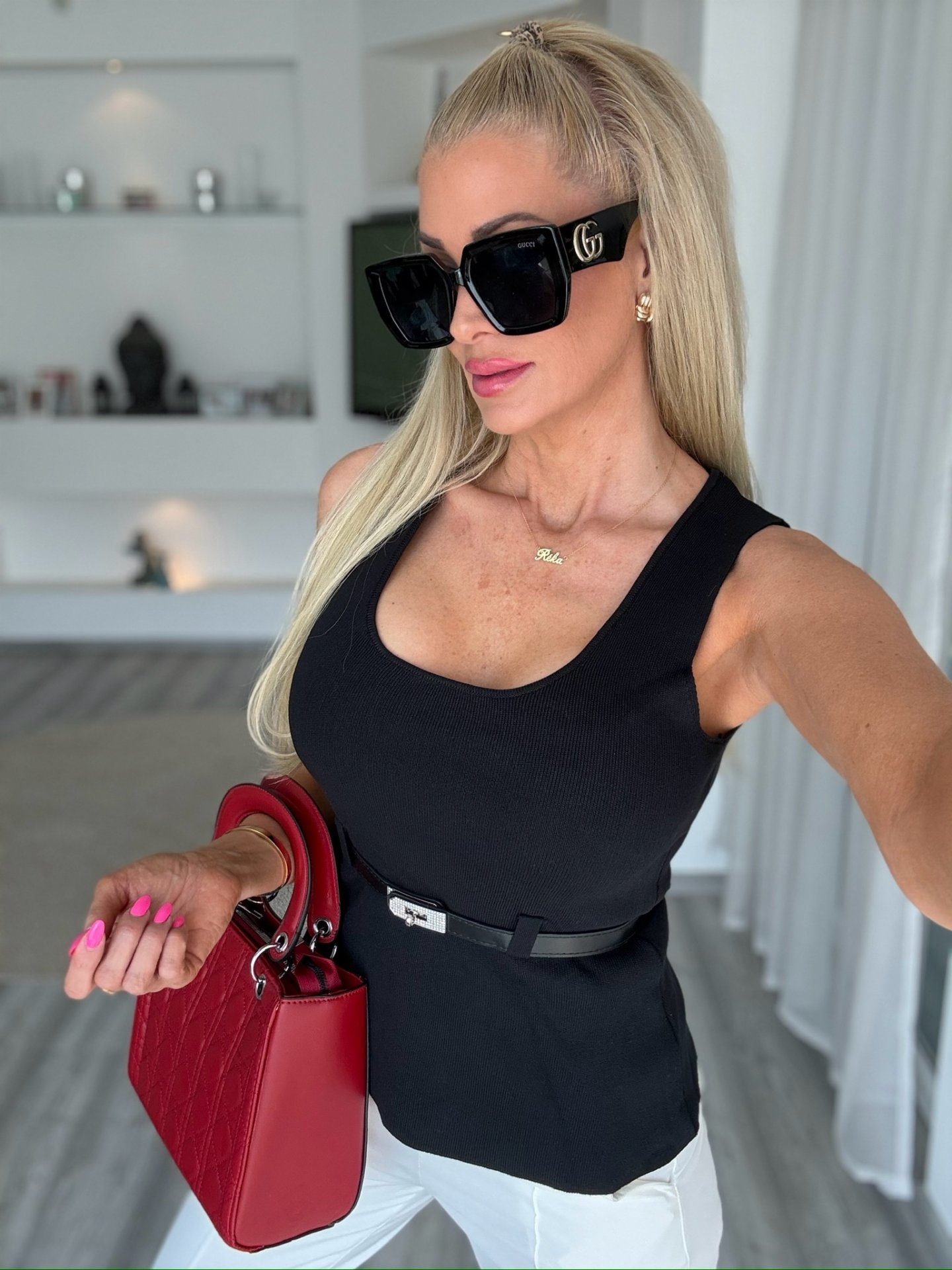 BELLA öves felső fekete 