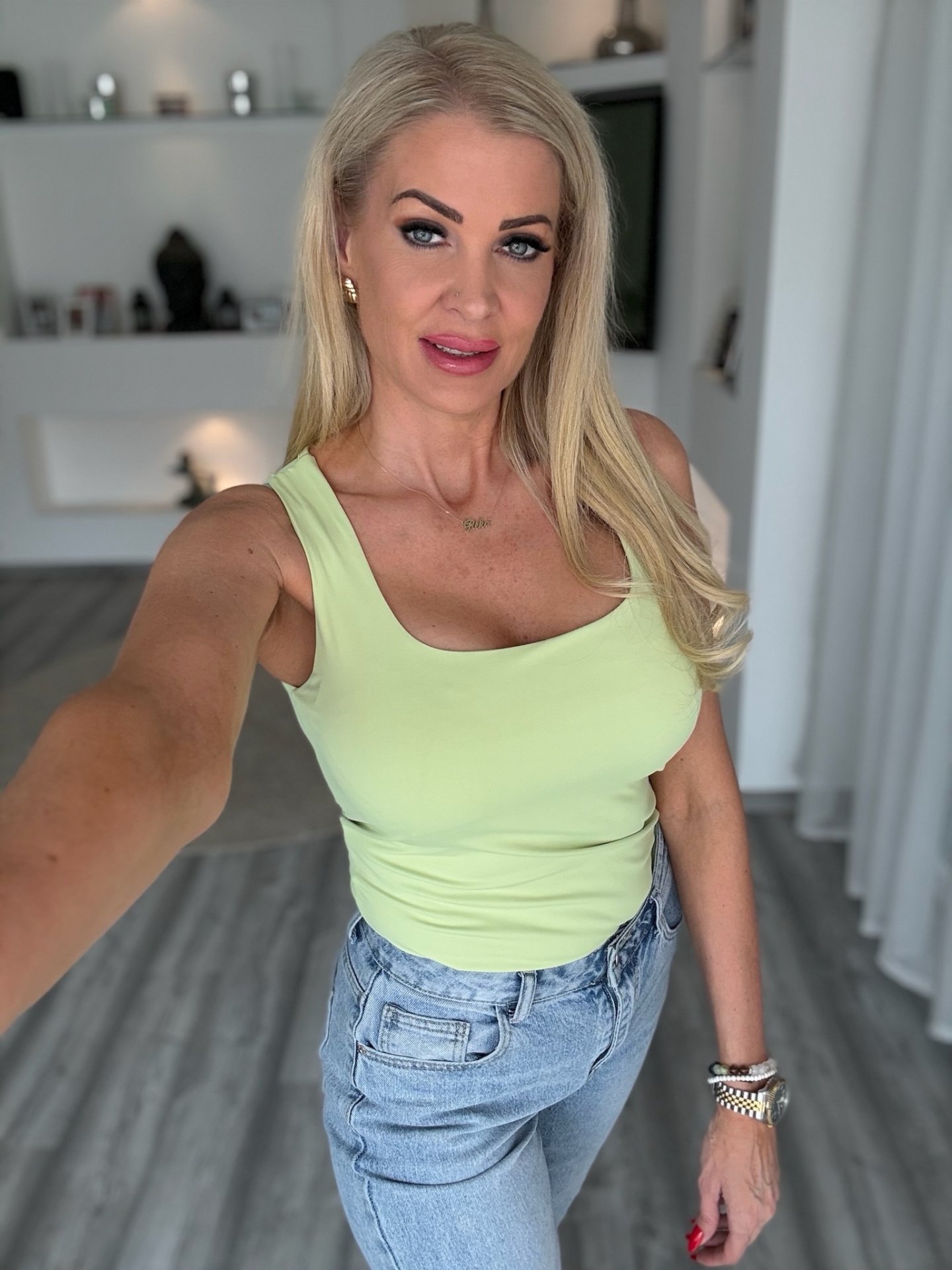 ZARA jégselyem felső pisztácia 