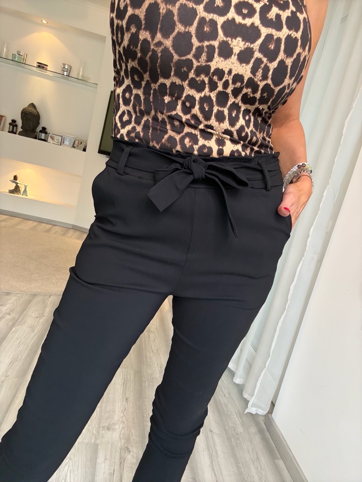 OLIVIA nadrág megkotővel fekete 