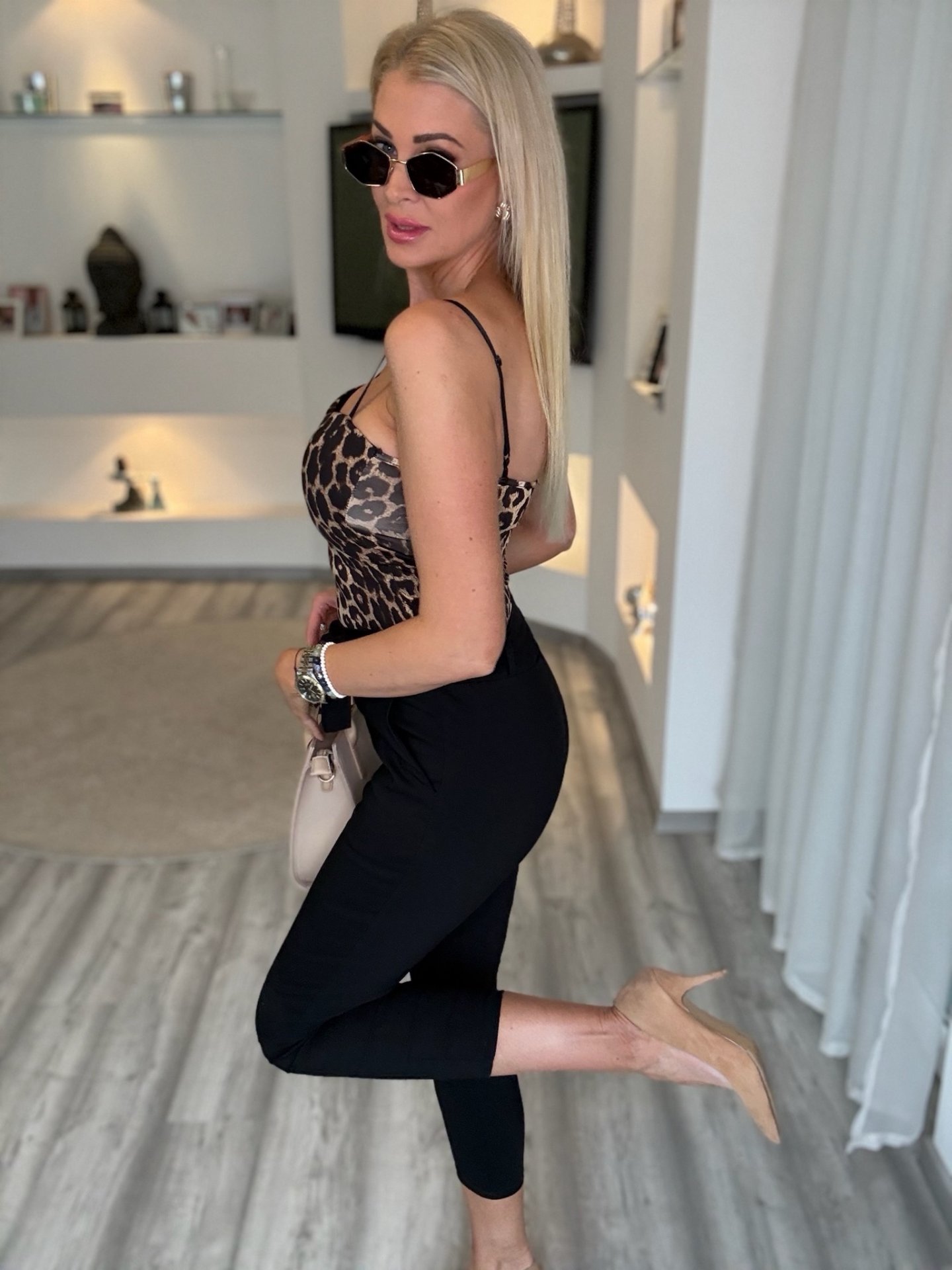 OLIVIA nadrág megkotővel fekete 