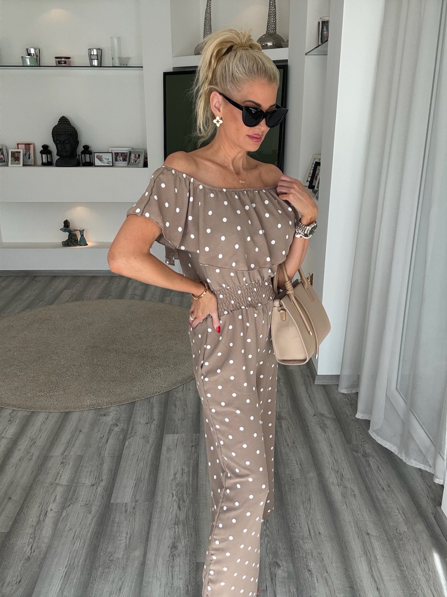 PÖTTYÖS overal barna