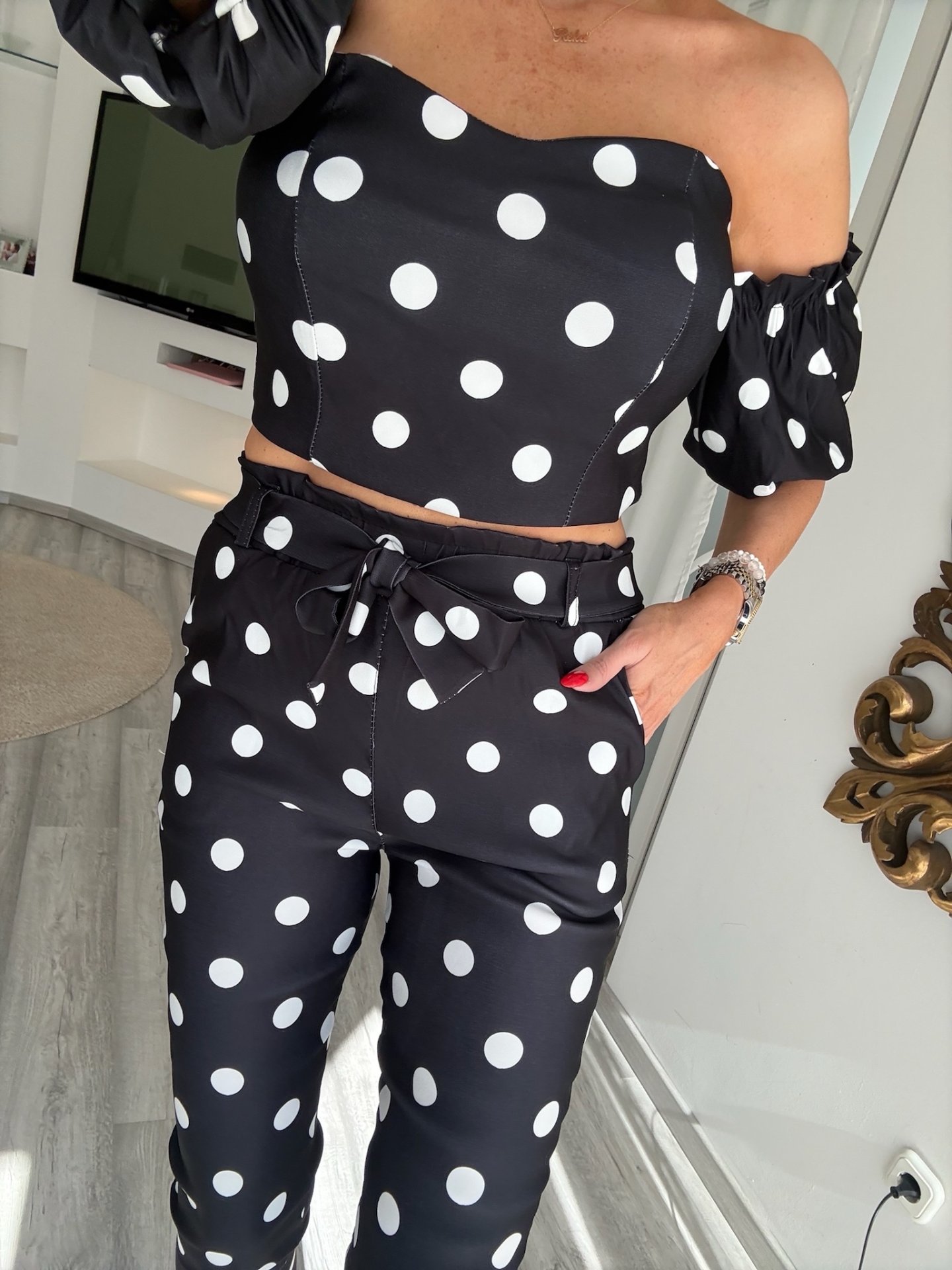 LILLA PÖTTYÖS 2 részes szett fekete 