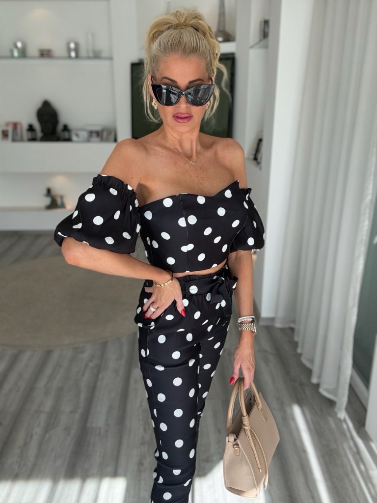 LILLA PÖTTYÖS 2 részes szett fekete 