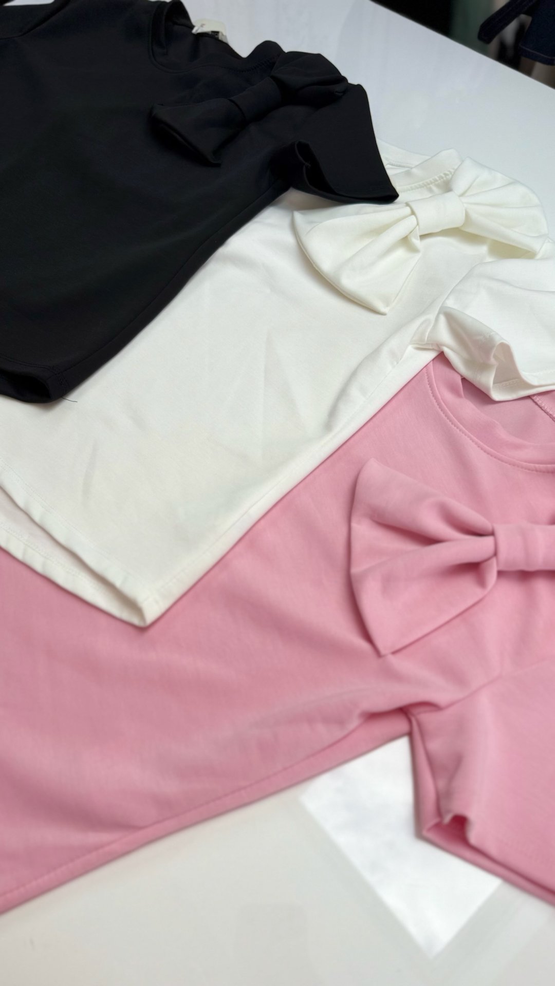 MASNIS felső fehér egyenes szabású 