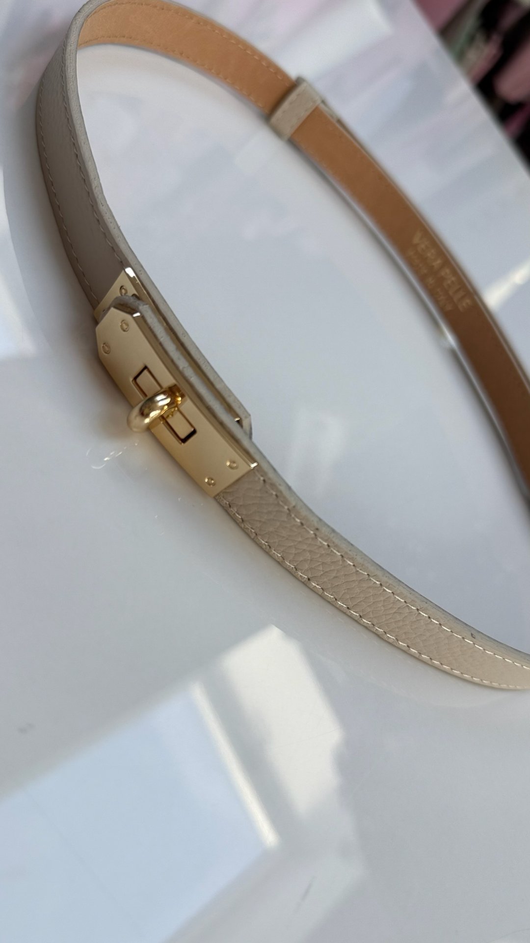 ÁLLÍTHATÓ bőr öv bézs 