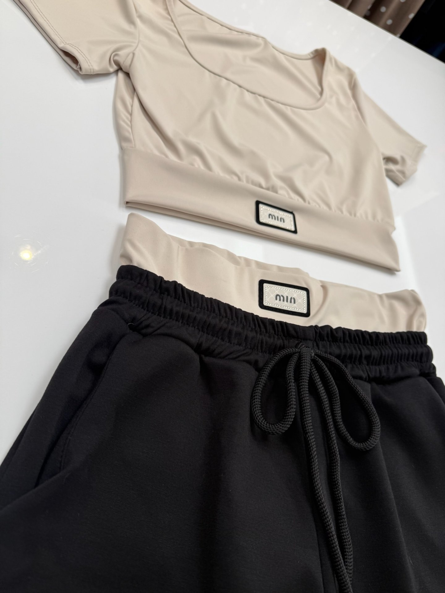 LUXURY szett hosszú nadrággal bézs 