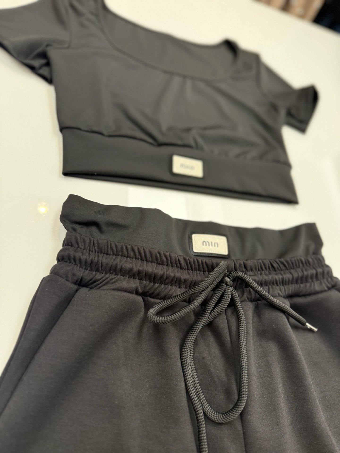 LUXURY szett hosszú nadrággal fekete