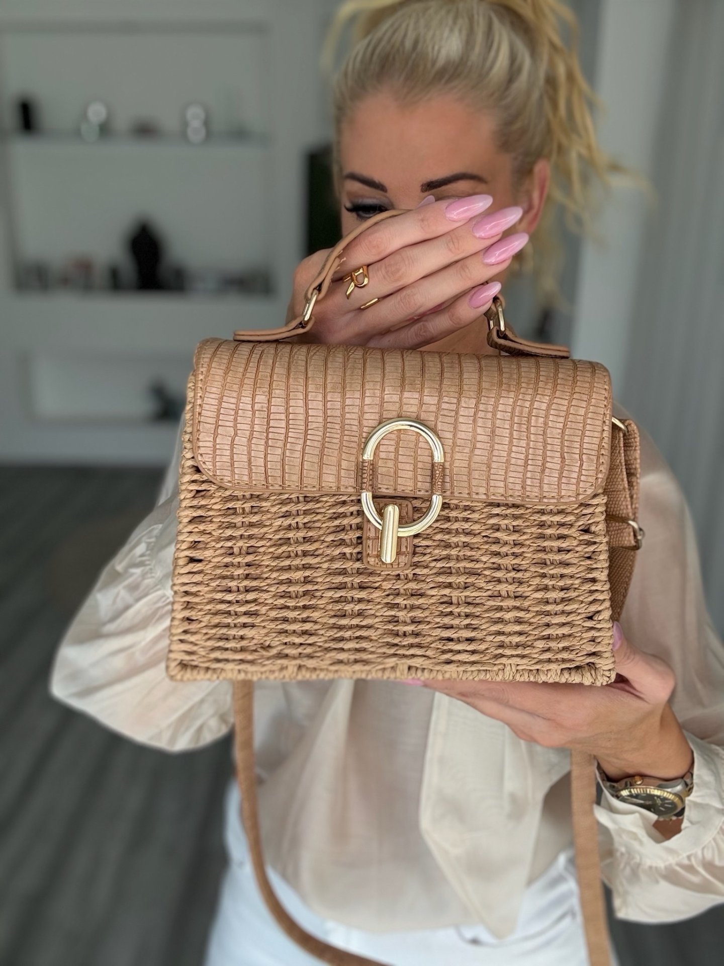 MIRELLA fonott táska barna