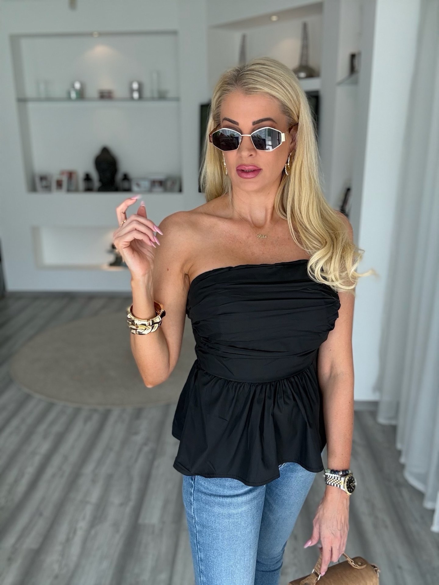 ELLA peplumos felső fekete