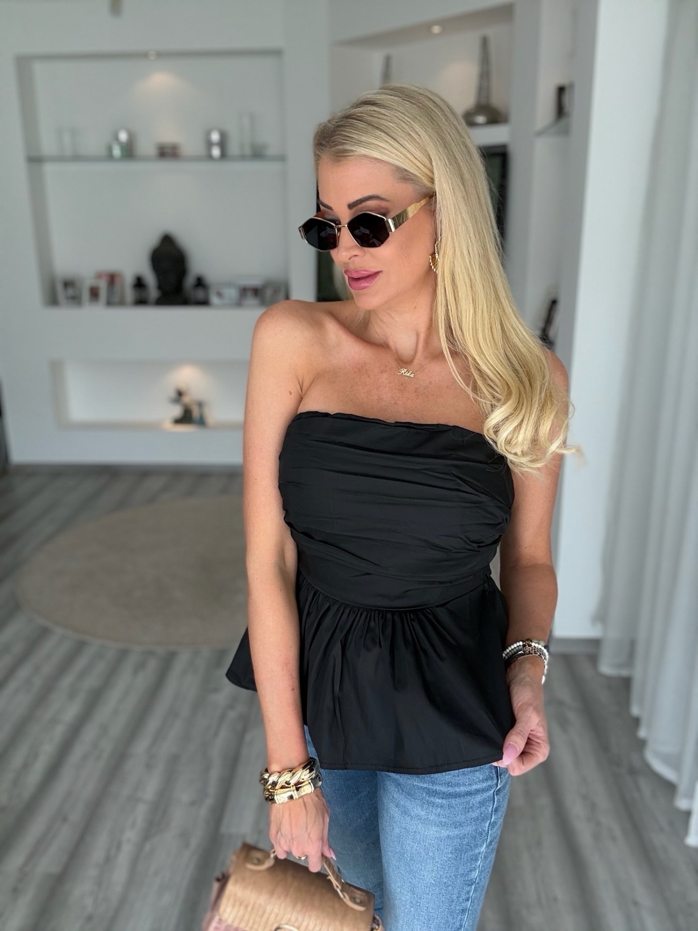 ELLA peplumos felső fekete