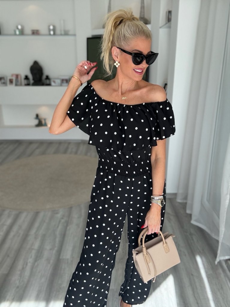 PÖTTYÖS overal fekete