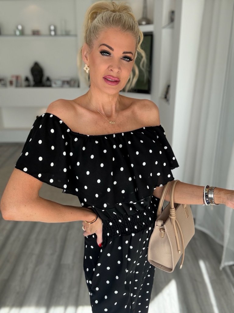 PÖTTYÖS overal fekete