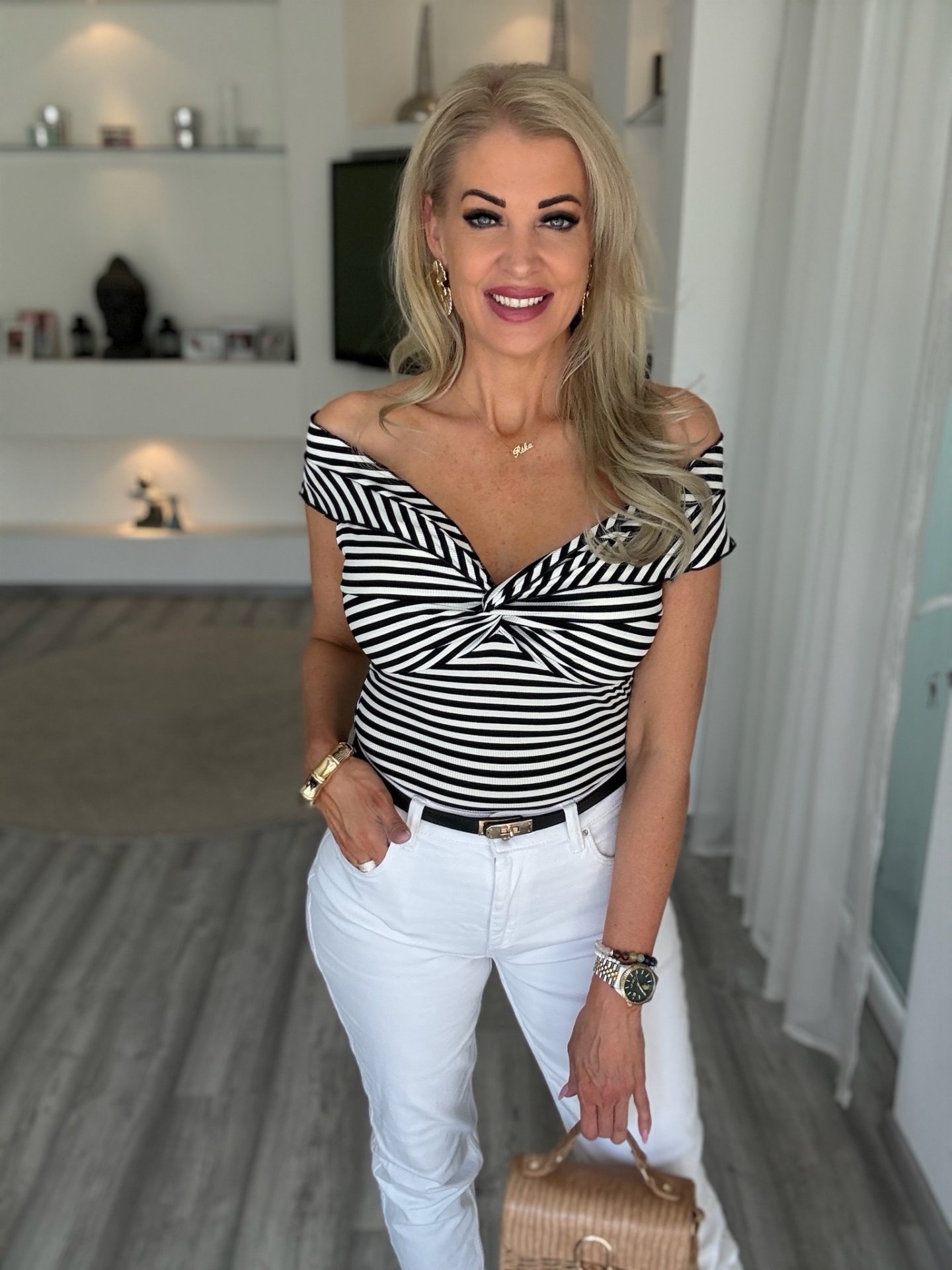 CSÍKOS body