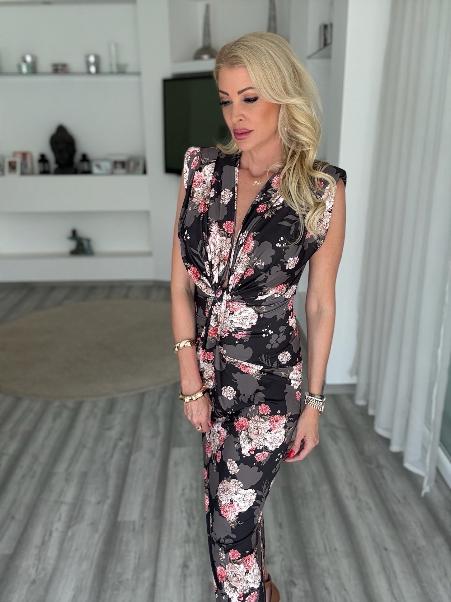 ELVIRA ruha fekete