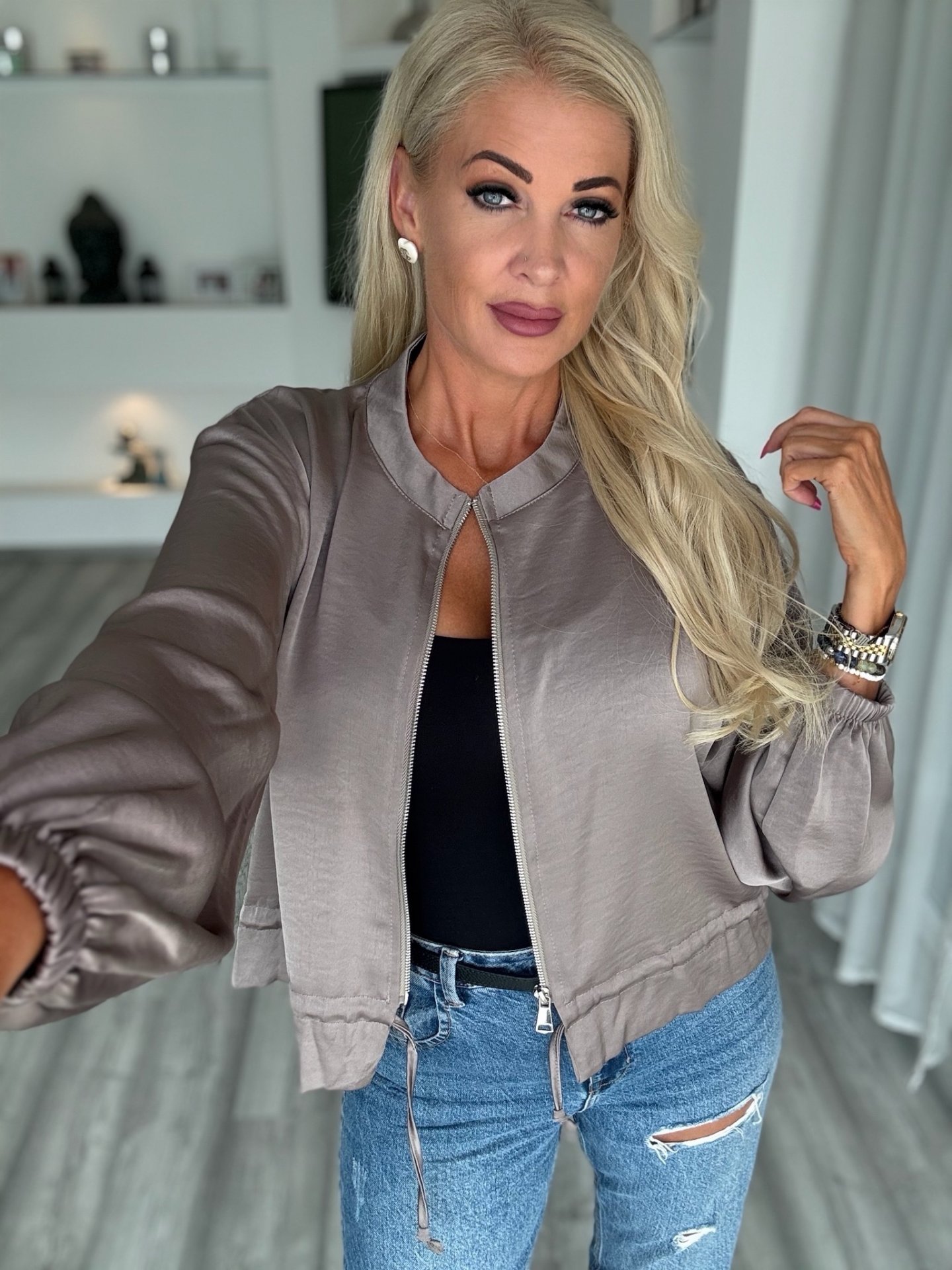 GOLD saten dzseki taupe 