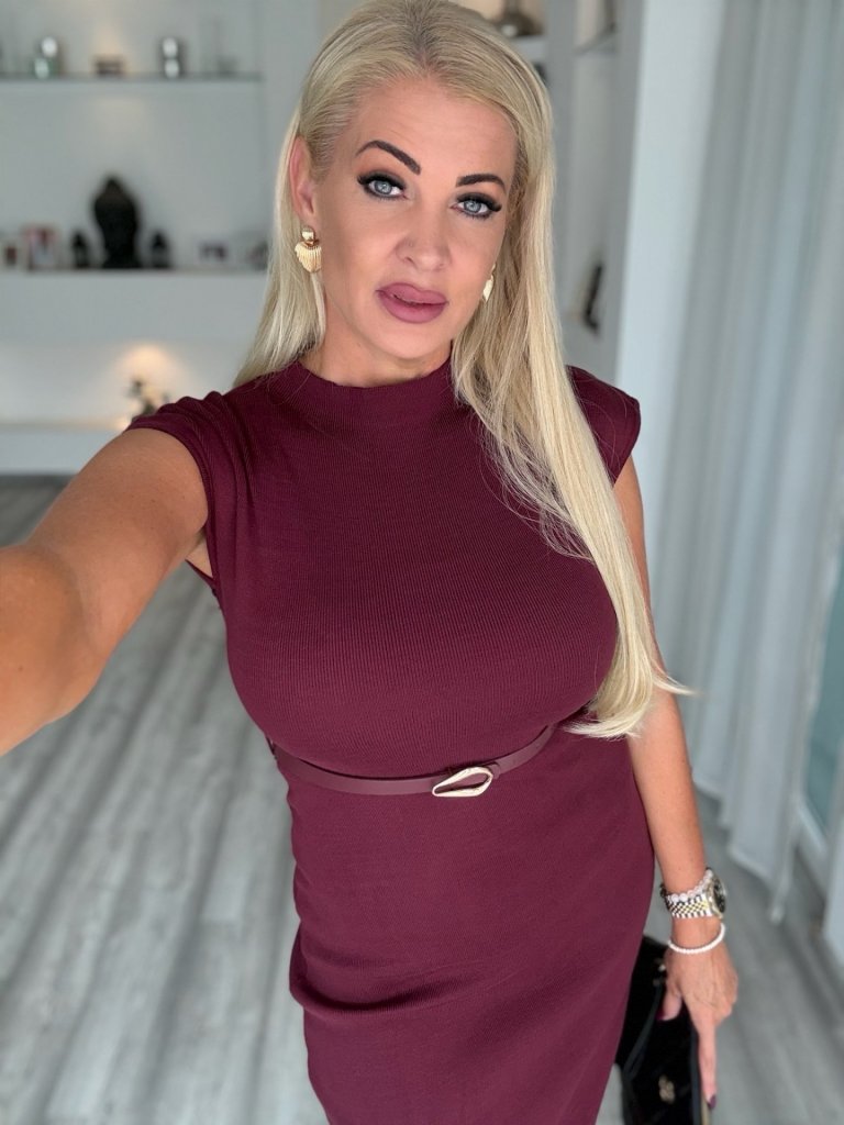 BELLAMY kötött ruha burgundi  C5007